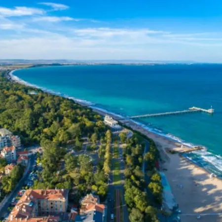 Belle Mer Apartment *